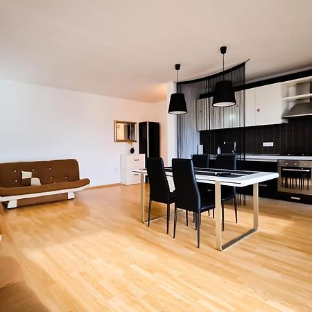 Dor De Mare - Apartments Singapore - Huge Terrace - Seaview - 150M From The Beach ! Năvodari Екстериор снимка