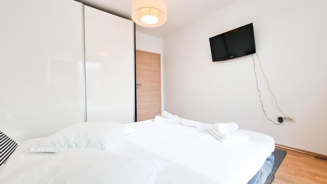 Dor De Mare - Apartments Singapore - Huge Terrace - Seaview - 150M From The Beach ! Năvodari Екстериор снимка