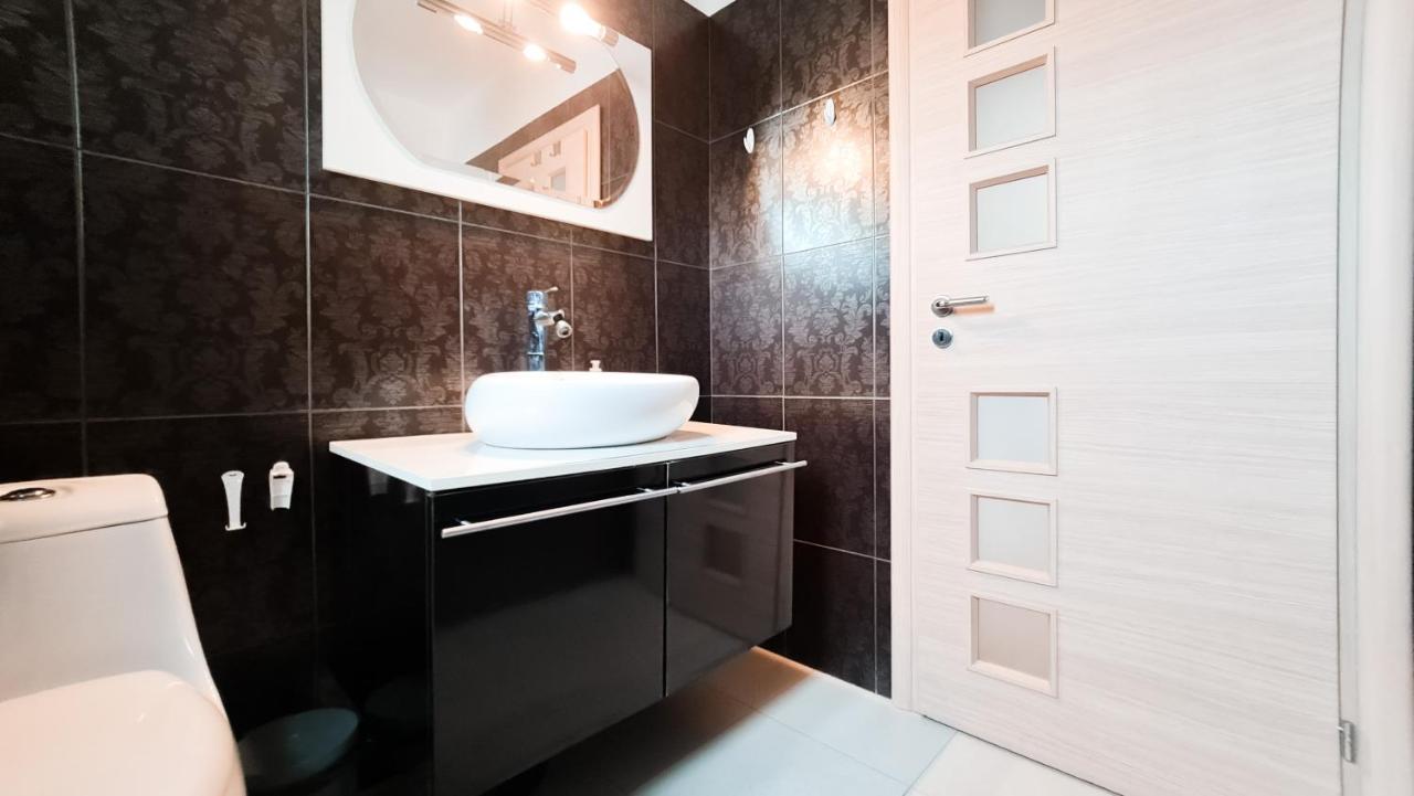 Dor De Mare - Apartments Singapore - Huge Terrace - Seaview - 150M From The Beach ! Năvodari Екстериор снимка