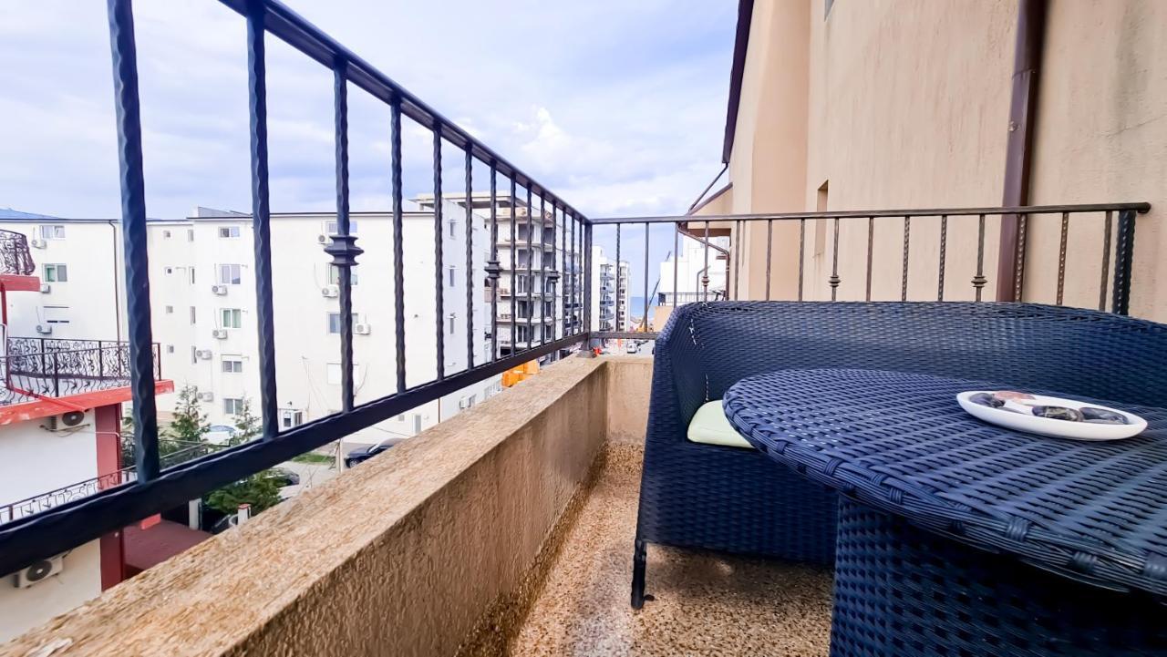 Dor De Mare - Apartments Singapore - Huge Terrace - Seaview - 150M From The Beach ! Năvodari Екстериор снимка